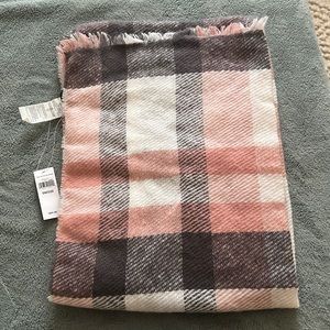 NWT Banana Republic Scarf